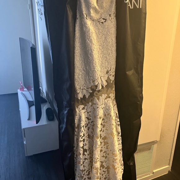 Jovani RN#81120 - Picture 5 of 11